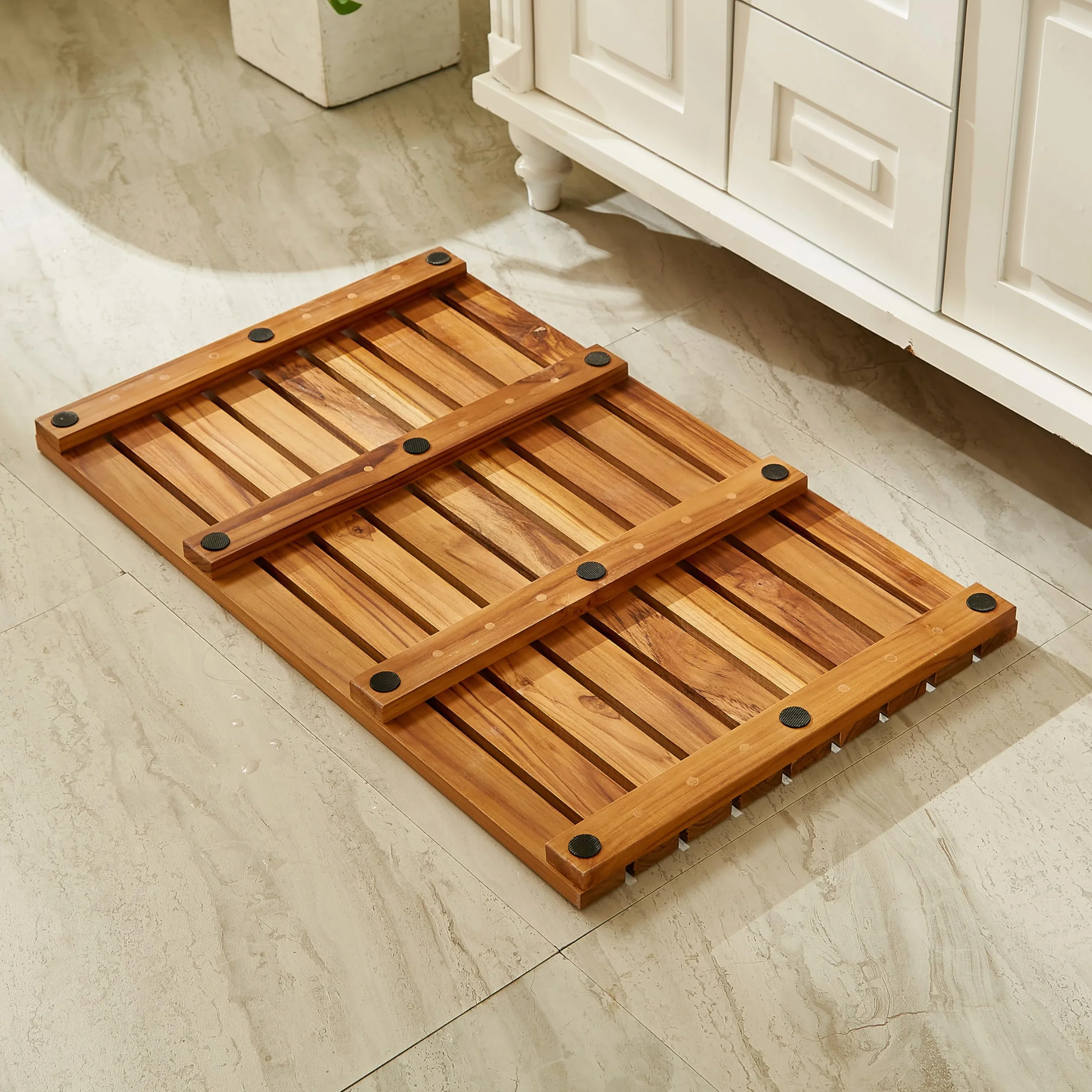 Caillebotis de Douche en Bois de Teck, 80 * 50cm, Grand Tapis de Bain avec des Patins Antidérapants, Tapis de Douche, Paillassons pour Sauna et Salle de Bain