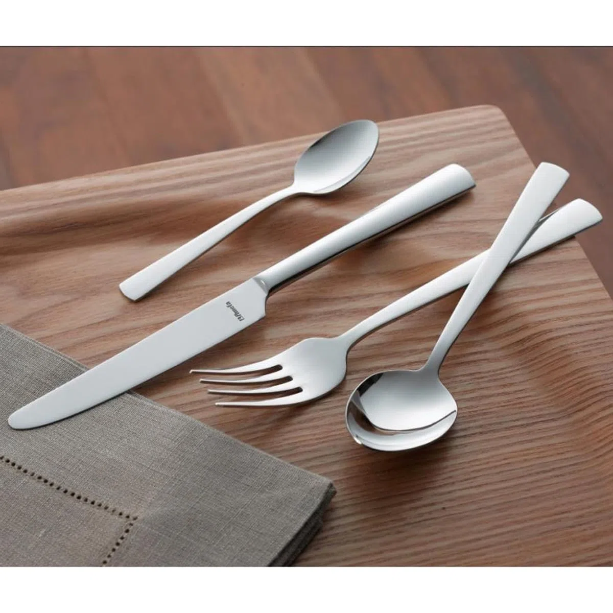 Moderno - 12 couteaux dessert monoblocs