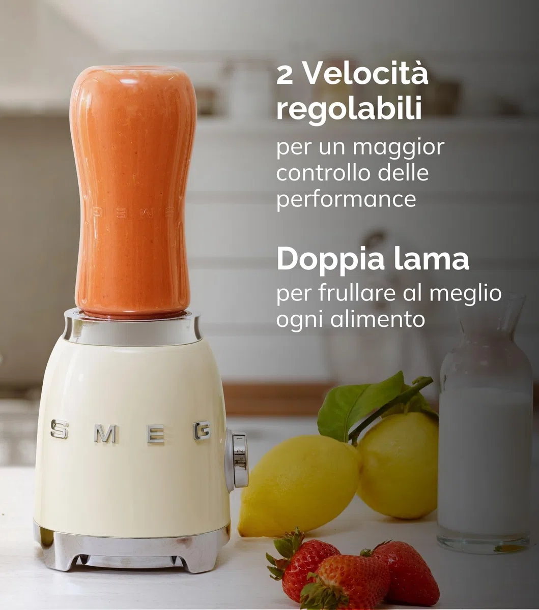 Smeg, Mini-Blender PBF00PBEU, 2 Niveaux de Vitesse, Blocage Moteur de Sécurité, 1 Bouteille de 600 ml Fournie, Base Antidérapante, Range cordon Intégré, 300W, Bleu Clair Pastel